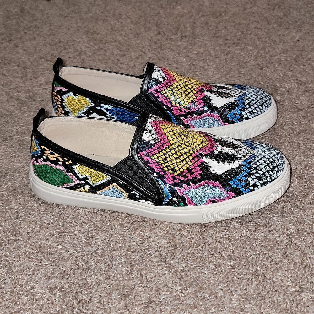 Fergalicious by Fergie Women's Shortly Slip-ons Loafer Shoes Womens Size 6.5